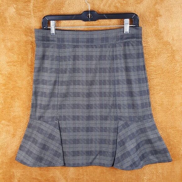 MAX STUDIO Womens Skirt Medium Gray Plaid Pencil Flare Pull On Knee Length - Picture 2 of 6